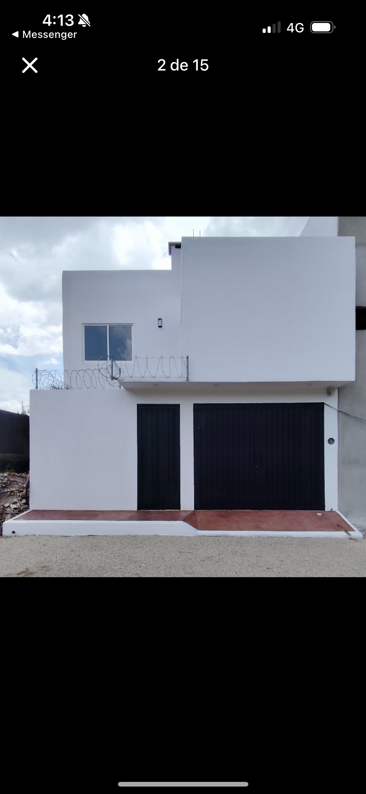 1 of 14: Fachada