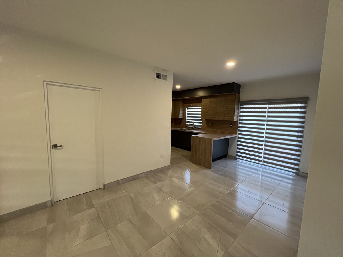 4 de 22: AREA PARA COMEDOR