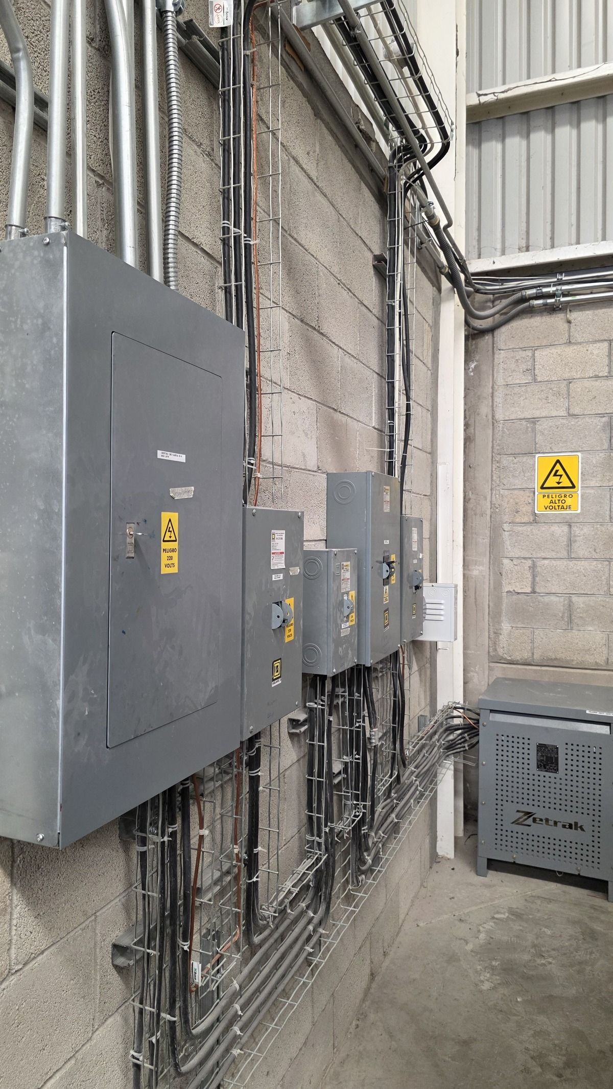 4 de 14: Bodega Industrial en Renta de 600 m2 con 150 KVA
