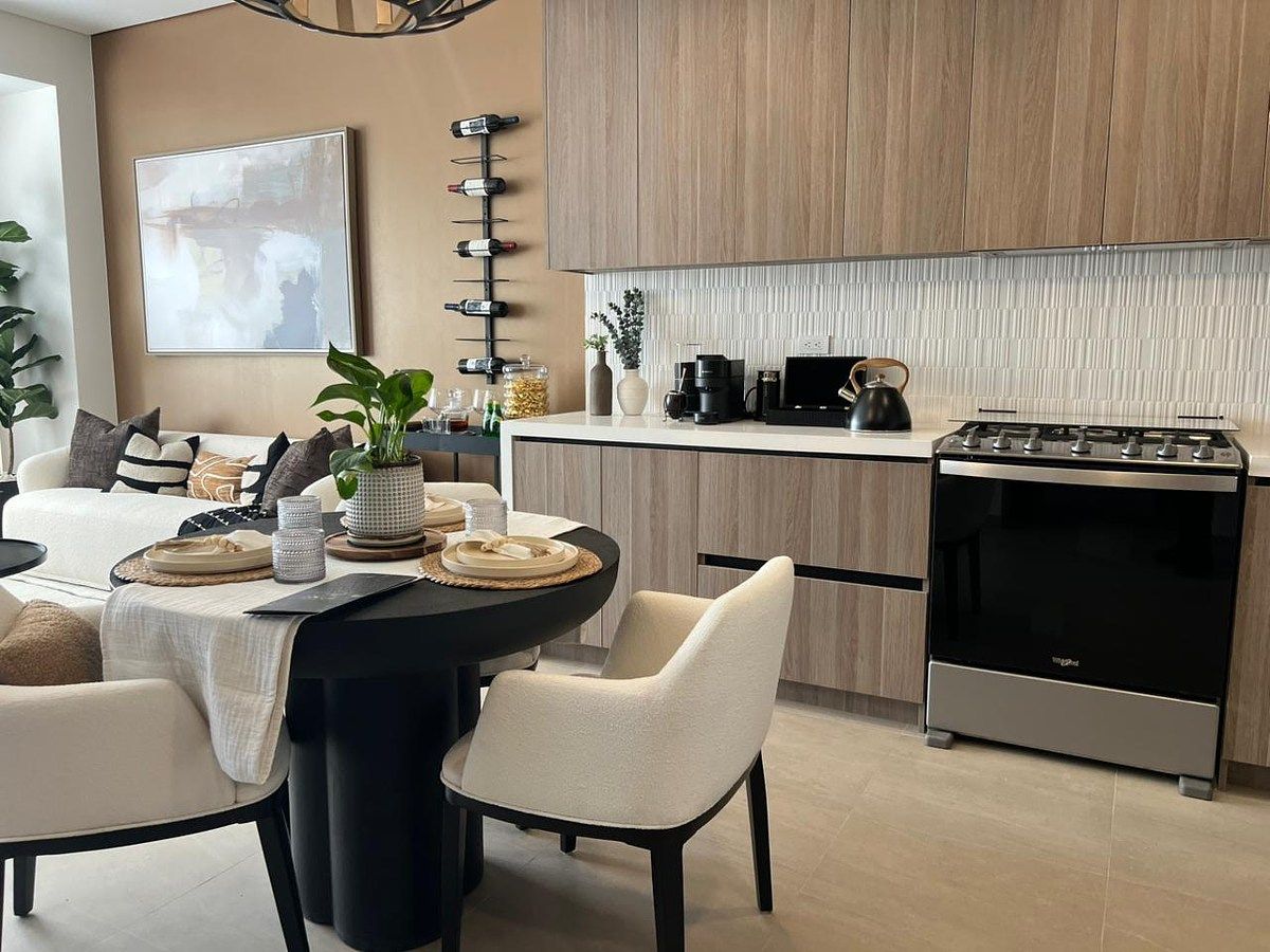 Departamentos en venta en ALTUM VICTORIA. Cerca de Buena Vista, Garita, Zona Rio
