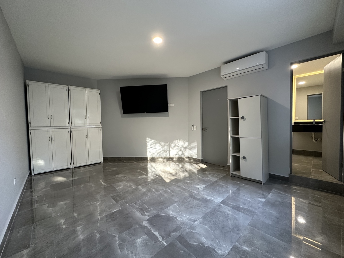 22 of 26: 3ra recámara con baño completo