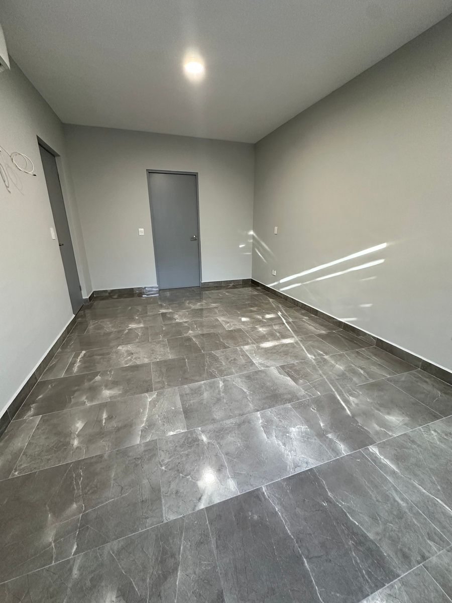 19 de 26: 2da  recámara con walking clóset