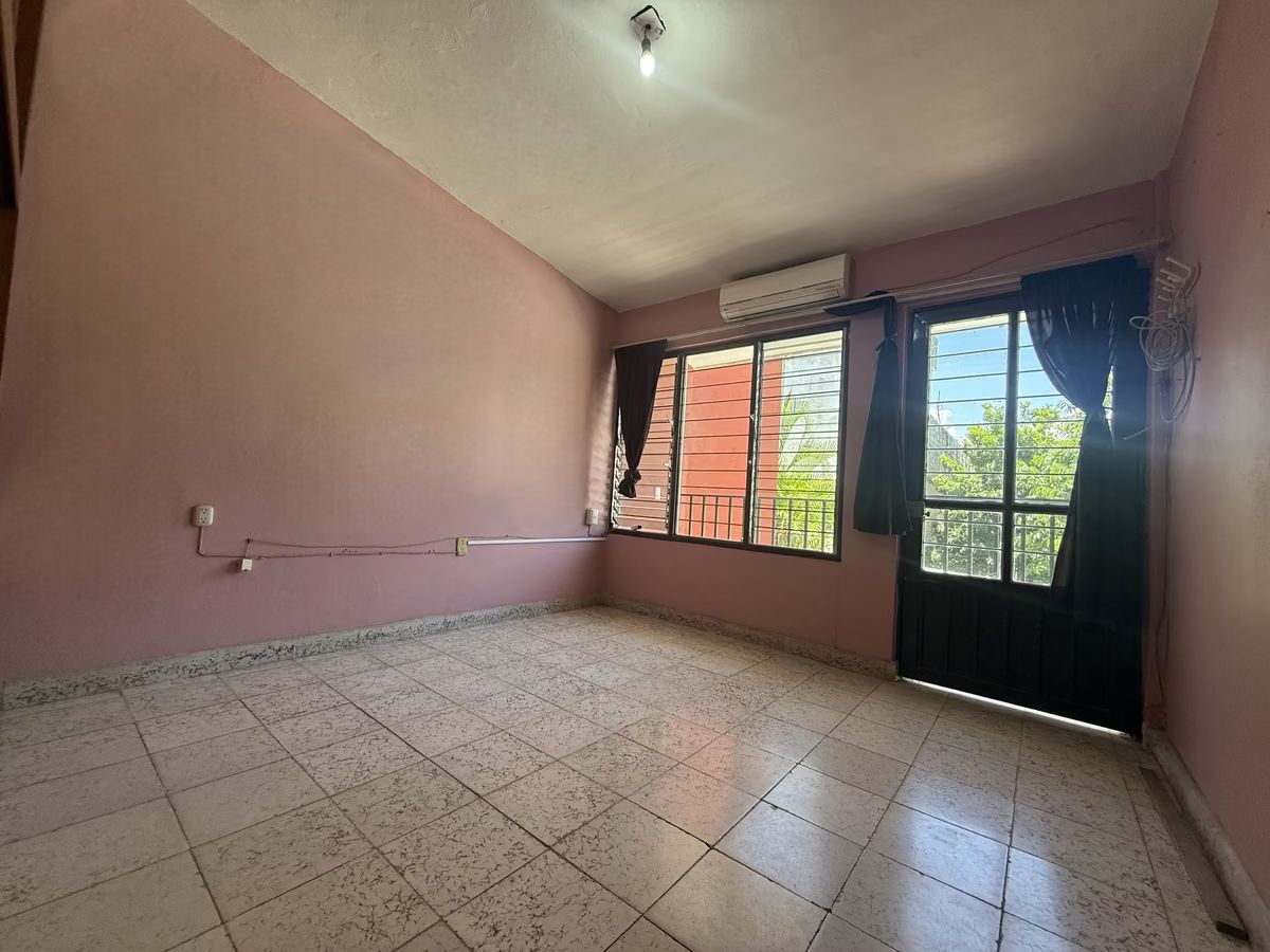 12 de 28