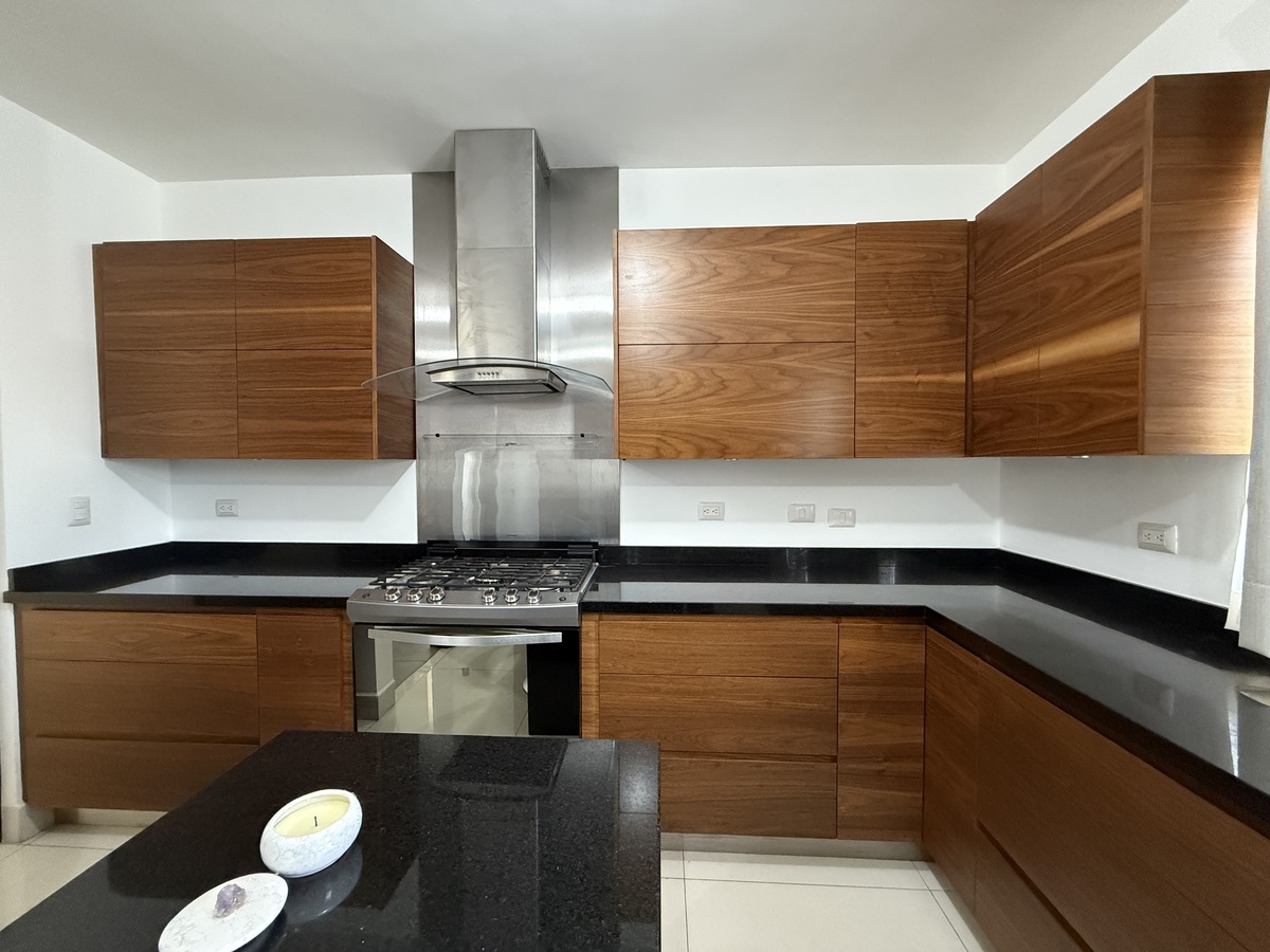 5 de 19: Cocina equipada