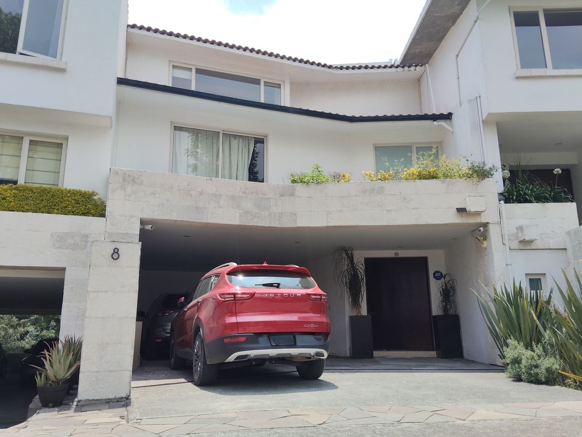 1 de 40: Fachada