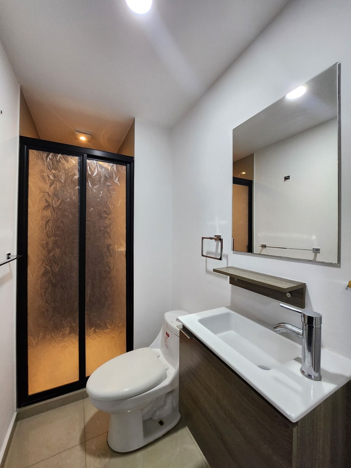 5 de 8: Baño