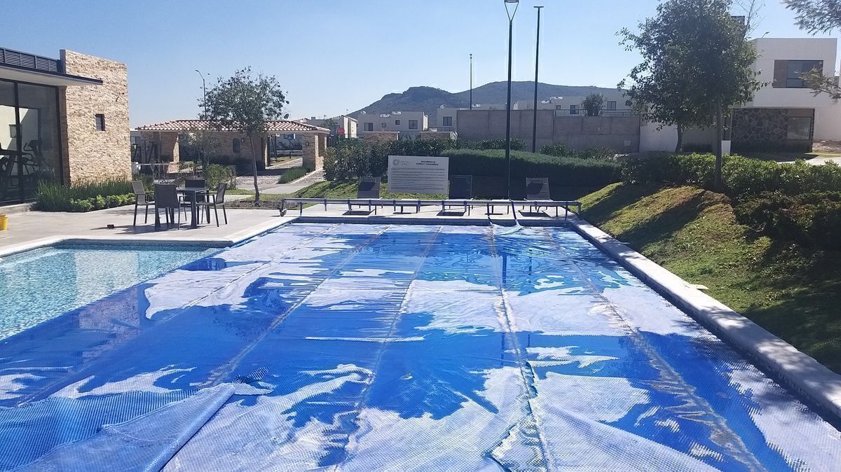 3 de 23
