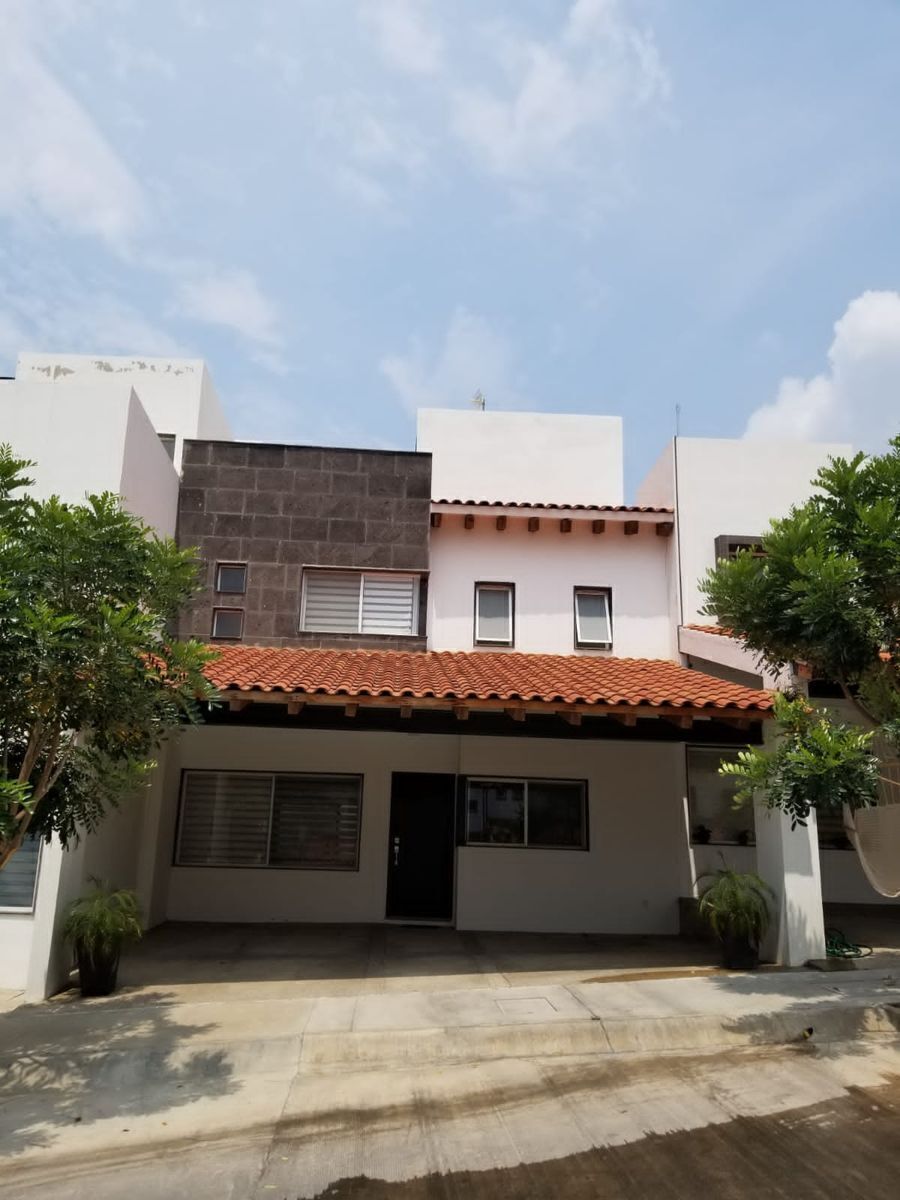 32 de 33: https://assets.easybroker.com/property_images/5451479/943902