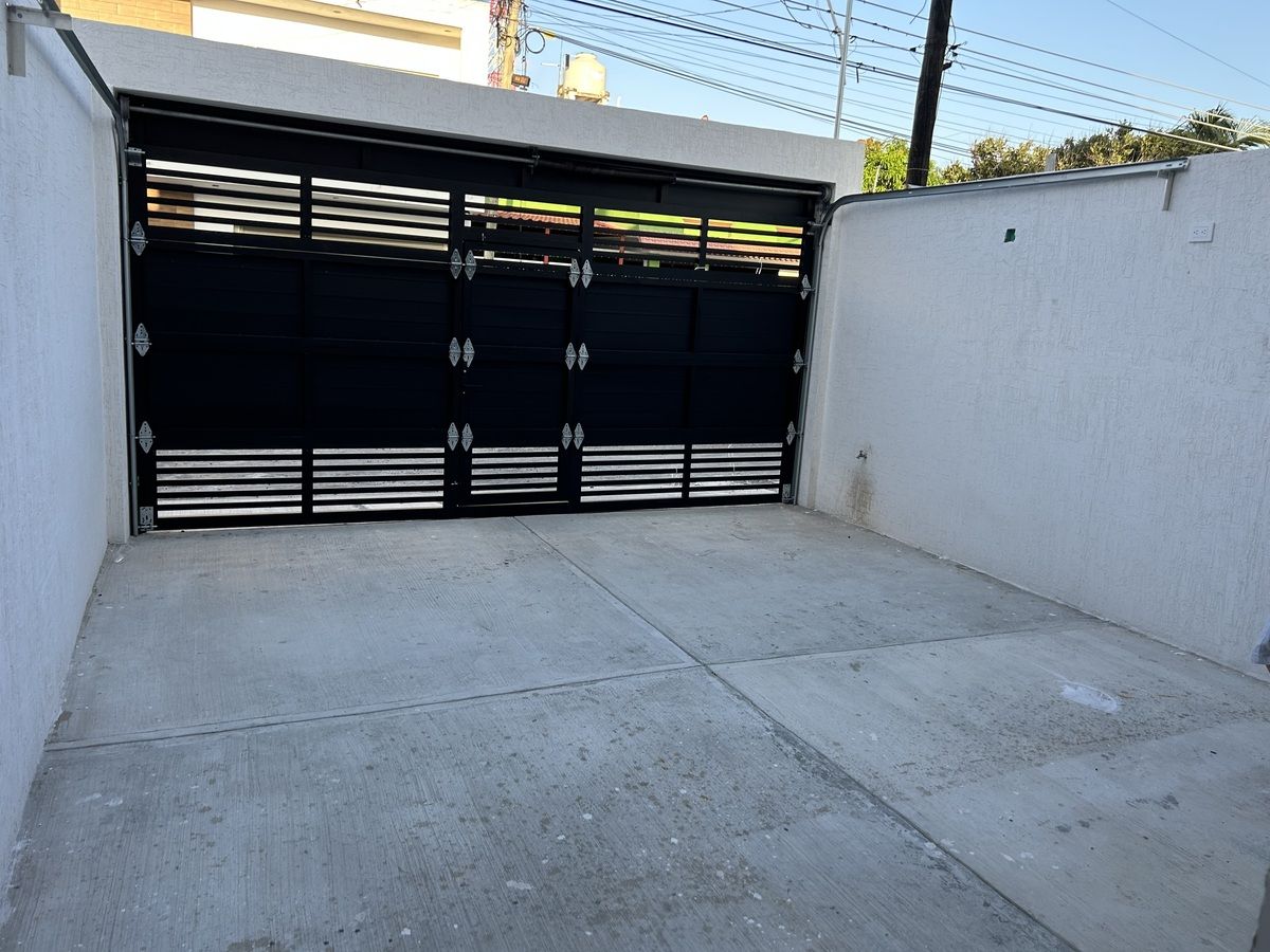 3 de 20: Garage