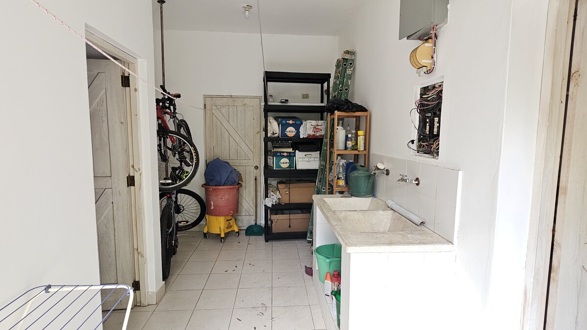 41 de 50: Area de lavado comun
