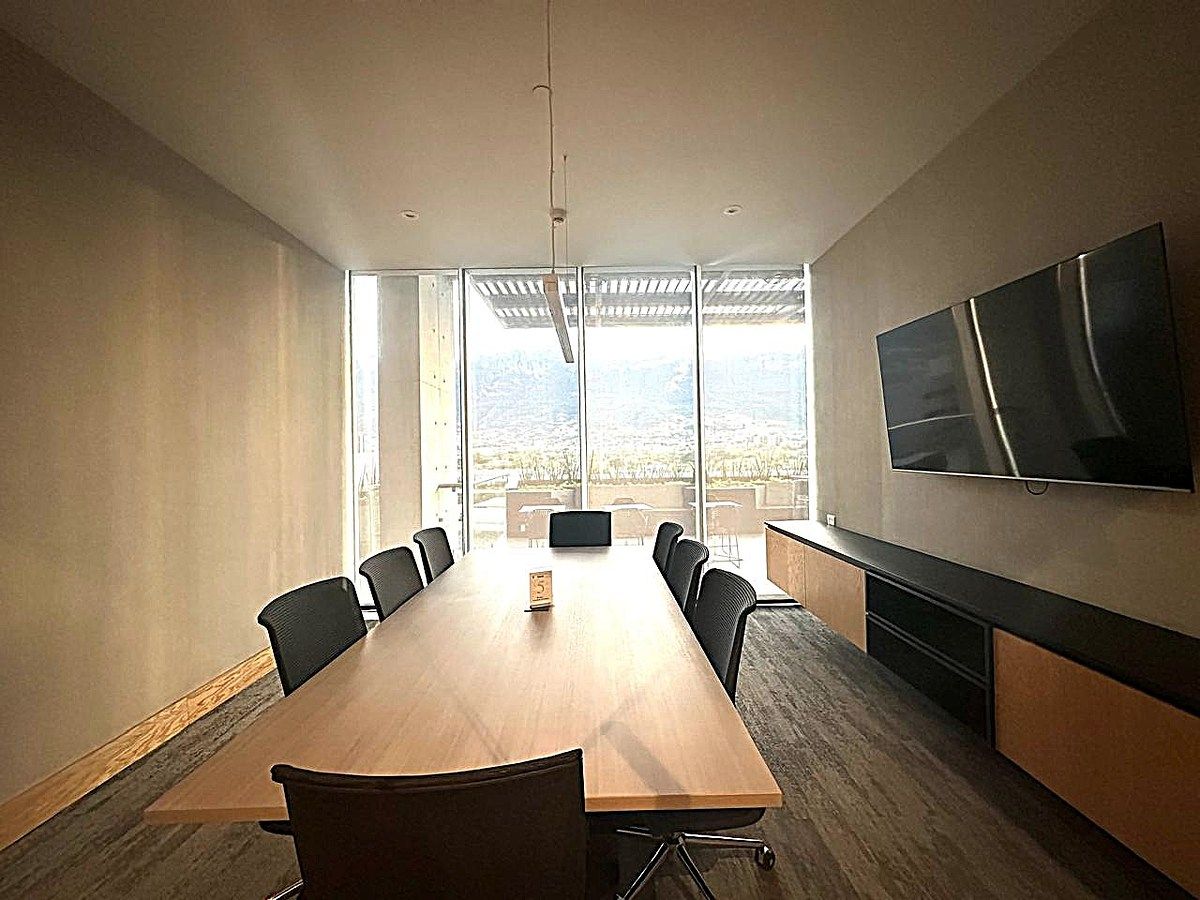 15 de 15: Business Center