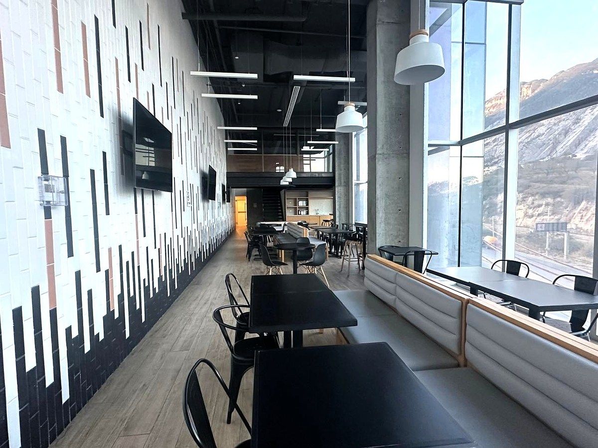 14 de 15: Comedor Empleados