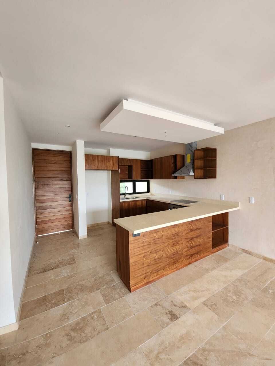 11 of 27: COCINA