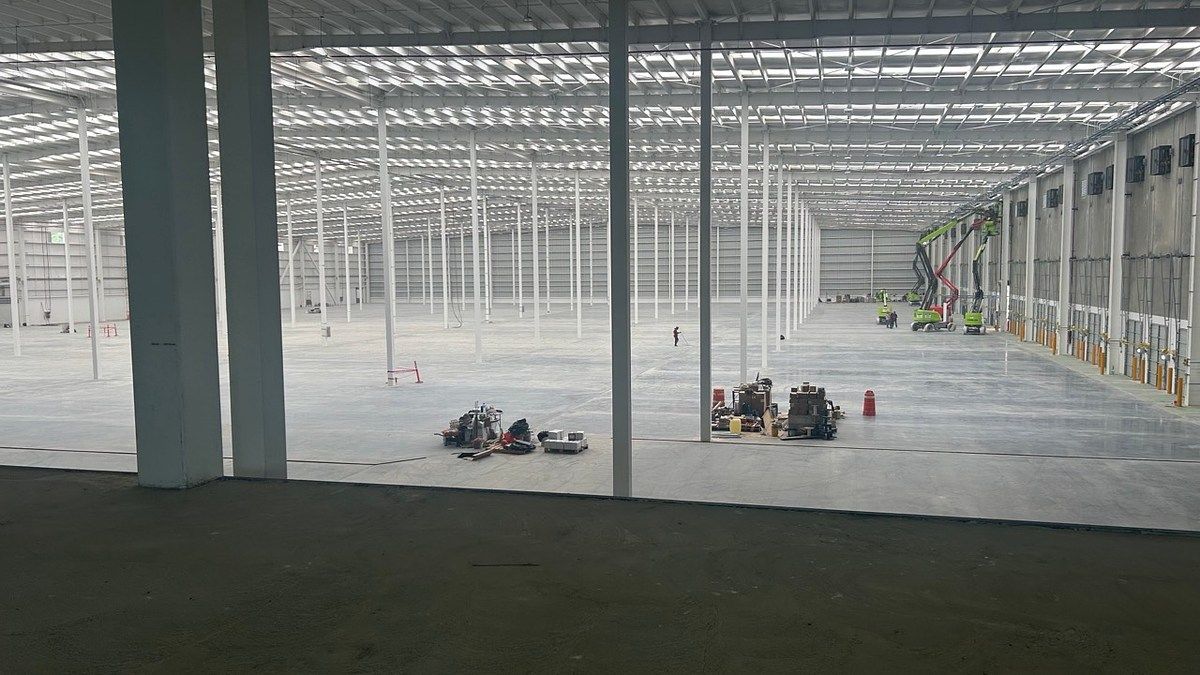 Prédio industrial em Ampliación Los Reyes, La Paz, foto 16 de 17