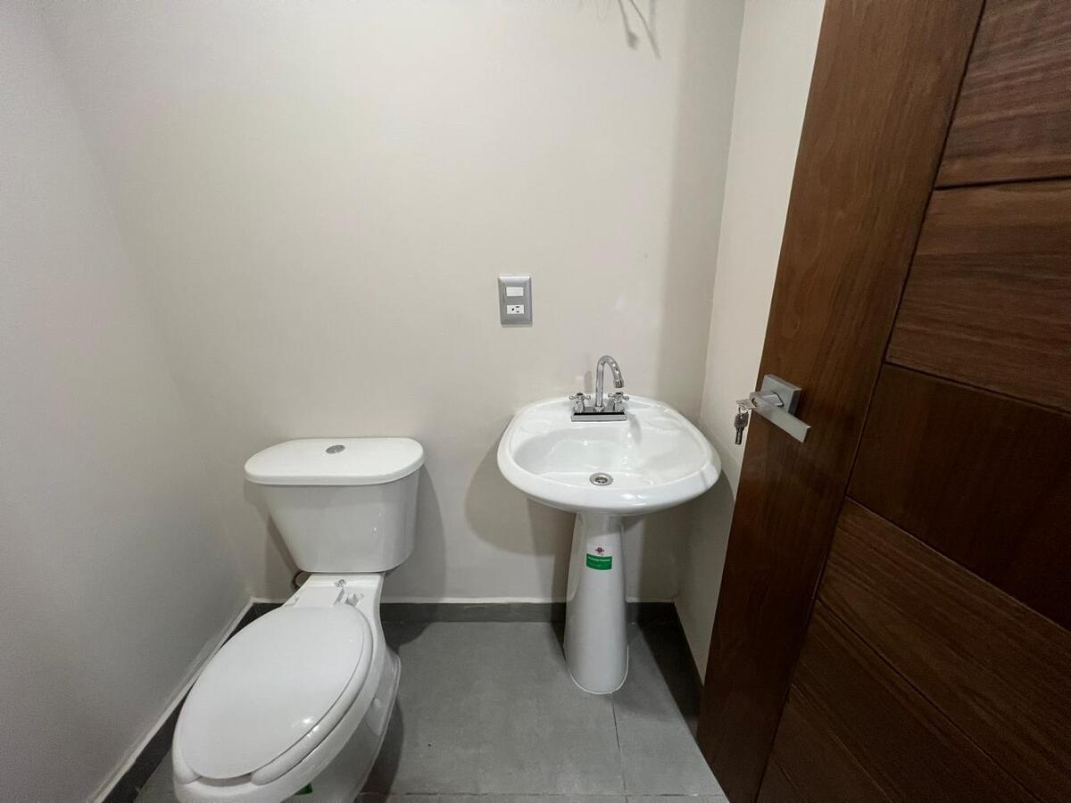 38 de 46: Cuarto de servicio