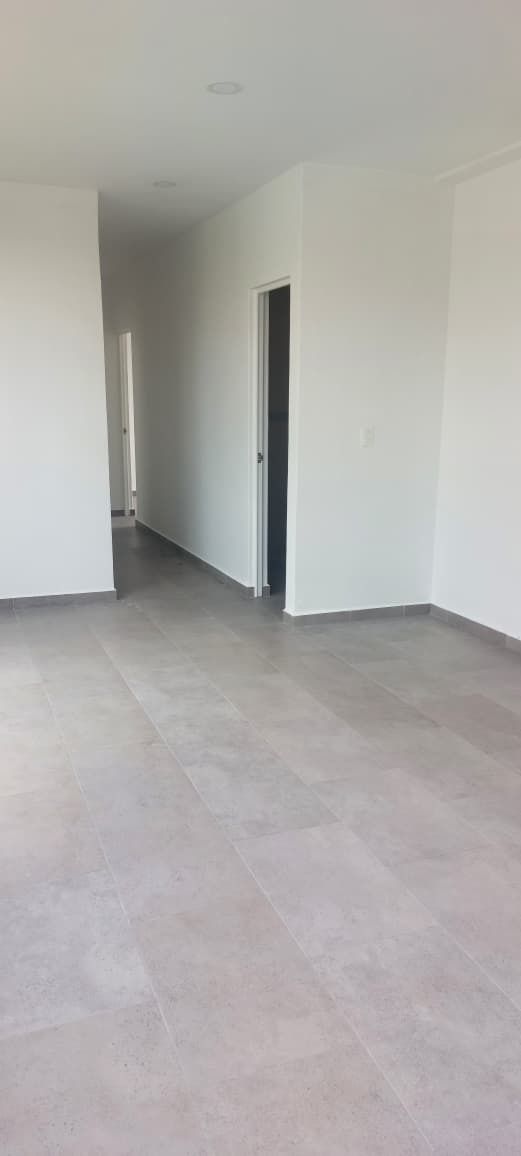 3 de 11: SALA COMEDOR