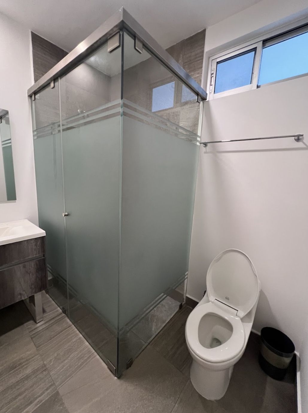 5 de 12: BAÑO PRINCIPAL
