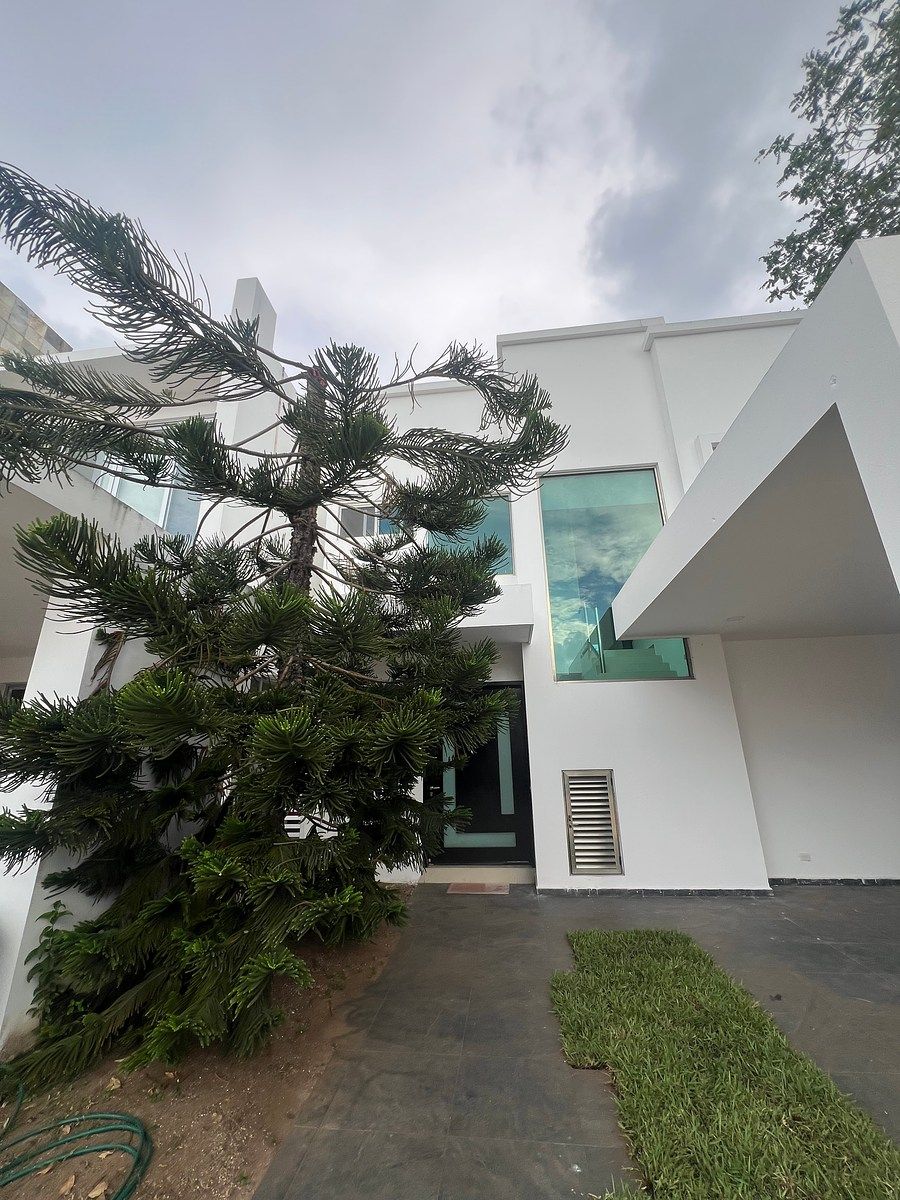 Casa em Residencial Cumbres, Benito Juárez, foto 2 de 30