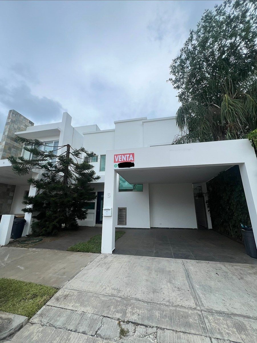 VENTA DE HERMOSA CASA RESIDENCIAL CUMBRES $8,500,000 UBICACÓN PRIVILEGIADA, foto 1 de 30
