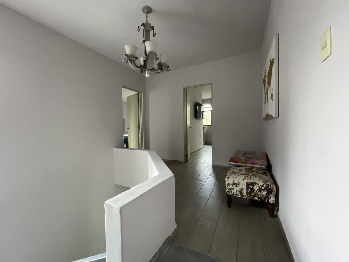 12 de 23: Lobby Nivel Superior