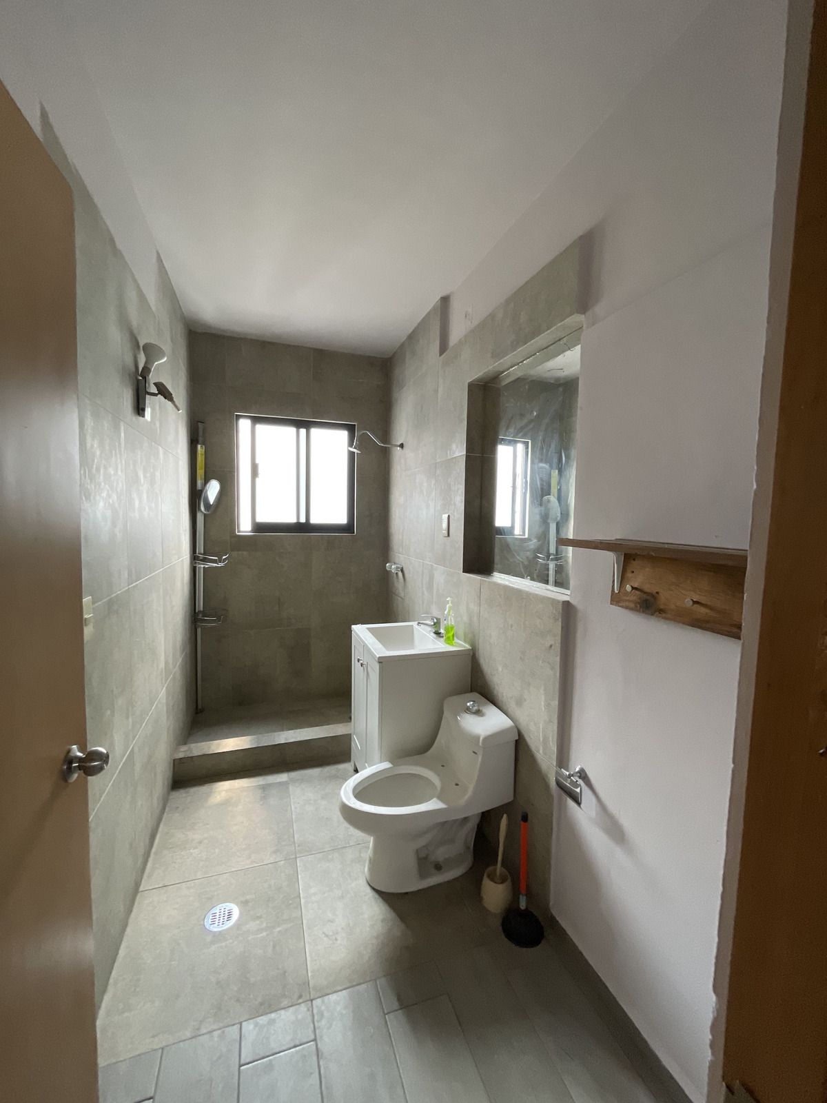 15 de 23: Recámara 1 - Baño