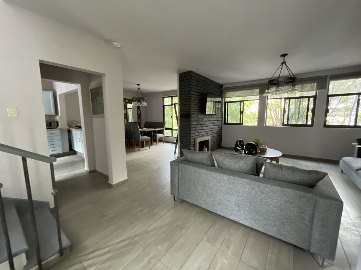 22 de 23: Entrada departamento