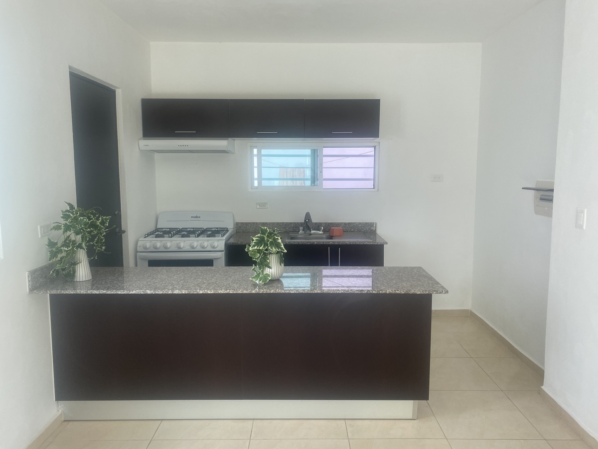 7 de 25: Cocina con estufa