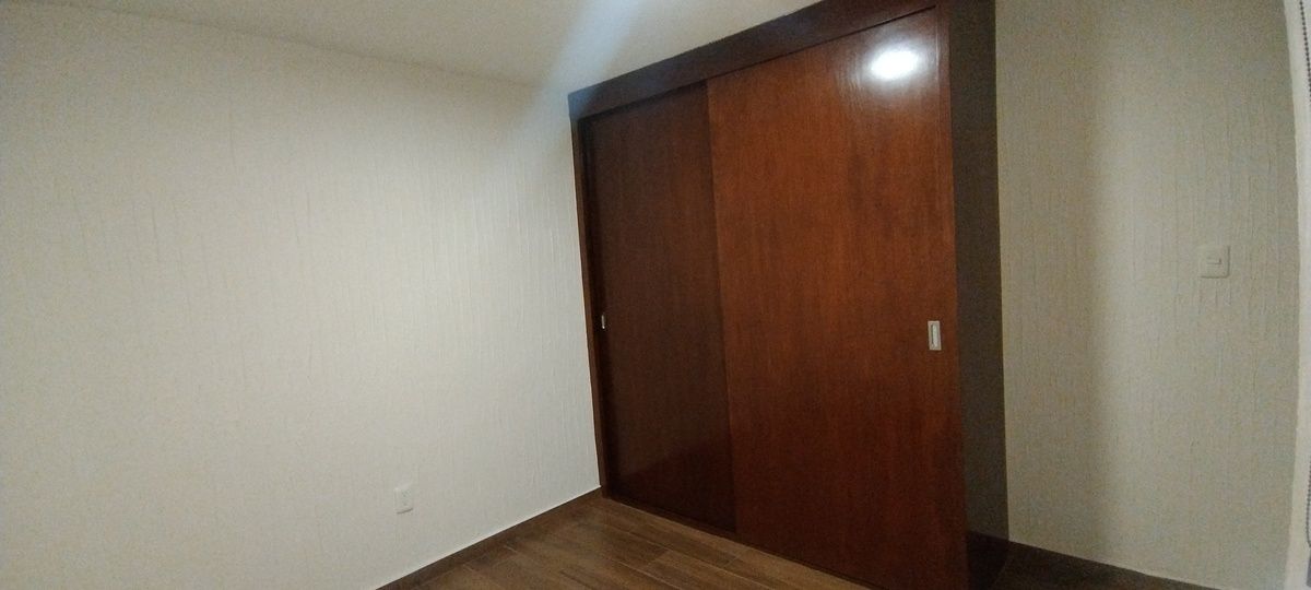 7 de 15