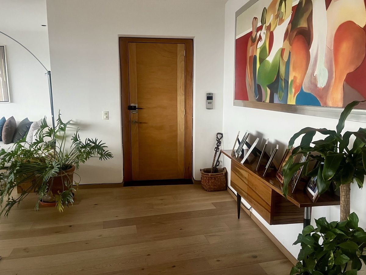 4 de 19: Entrada principal a estancia