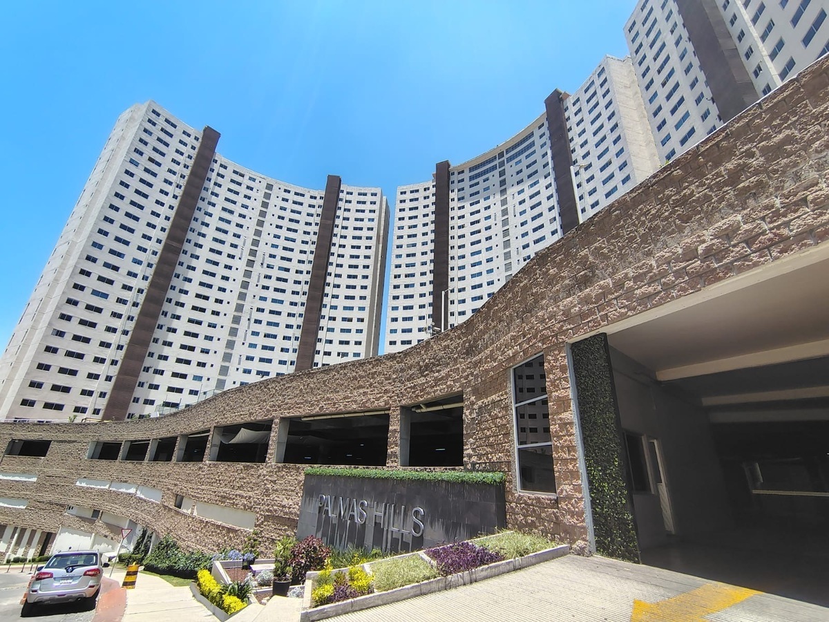 18 de 19: Edificio Palmas Hill fachada