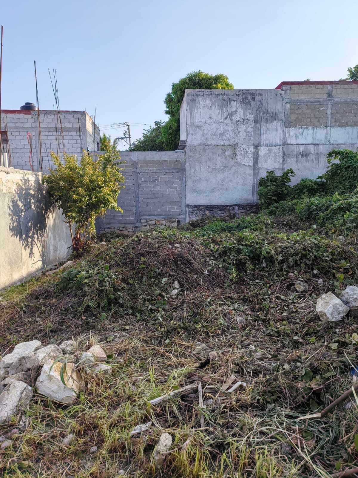 1 de 4: Terreno