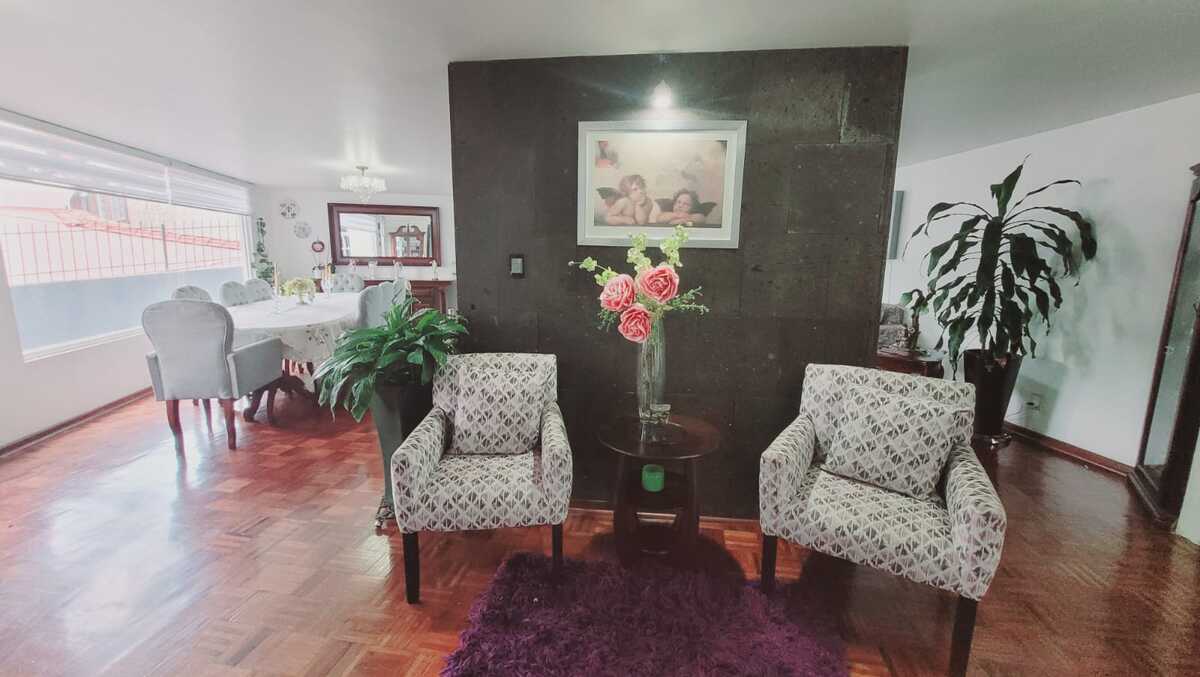 8 de 37