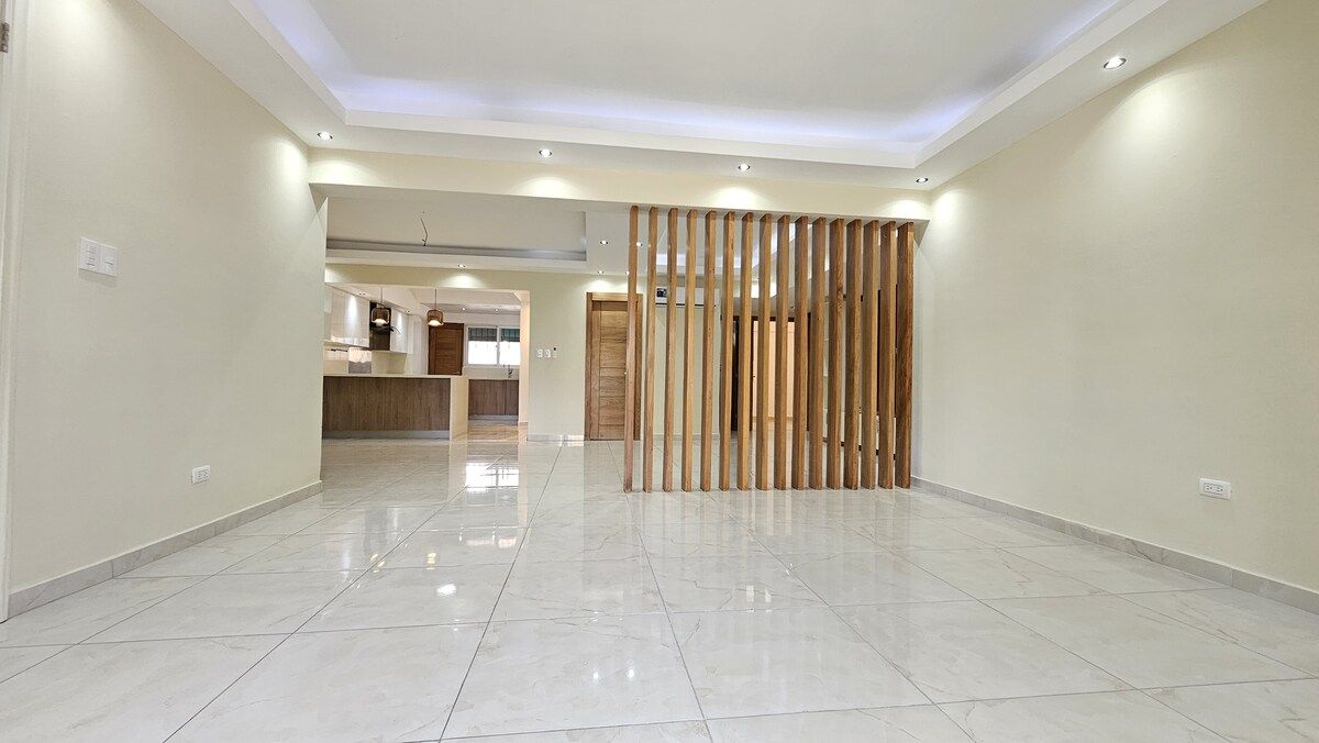 5 de 42: Sala