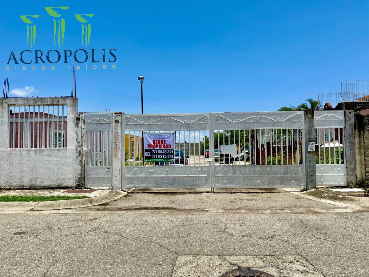 1 de 14: Acceso privada