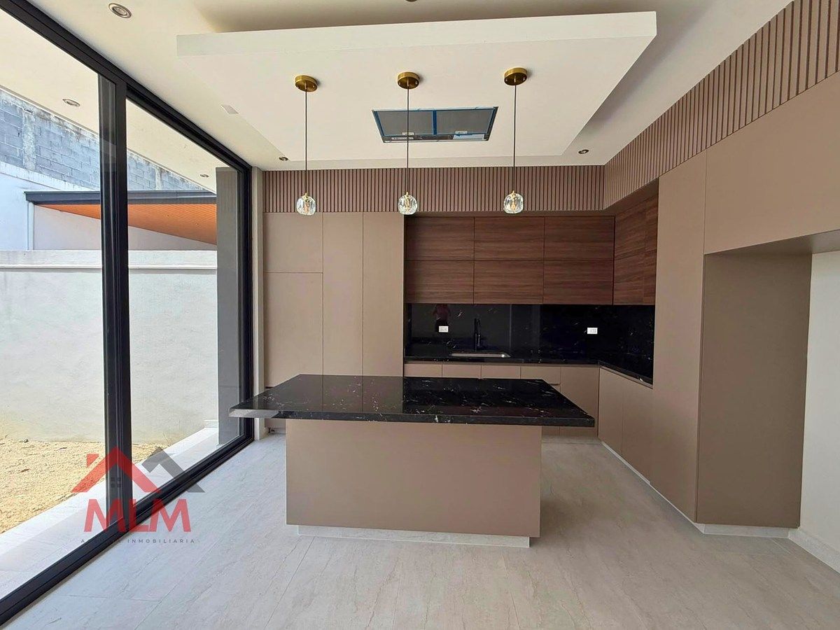 House in El Barro, Santiago, photo 5 of 16