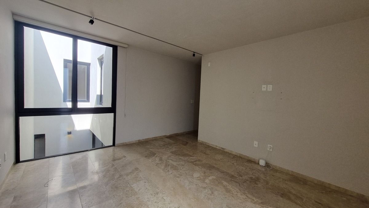 10 of 12: Habitación principal