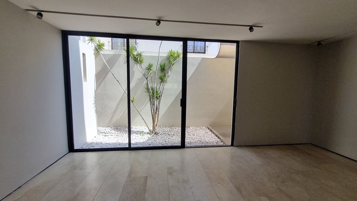 2 de 14: Jardin