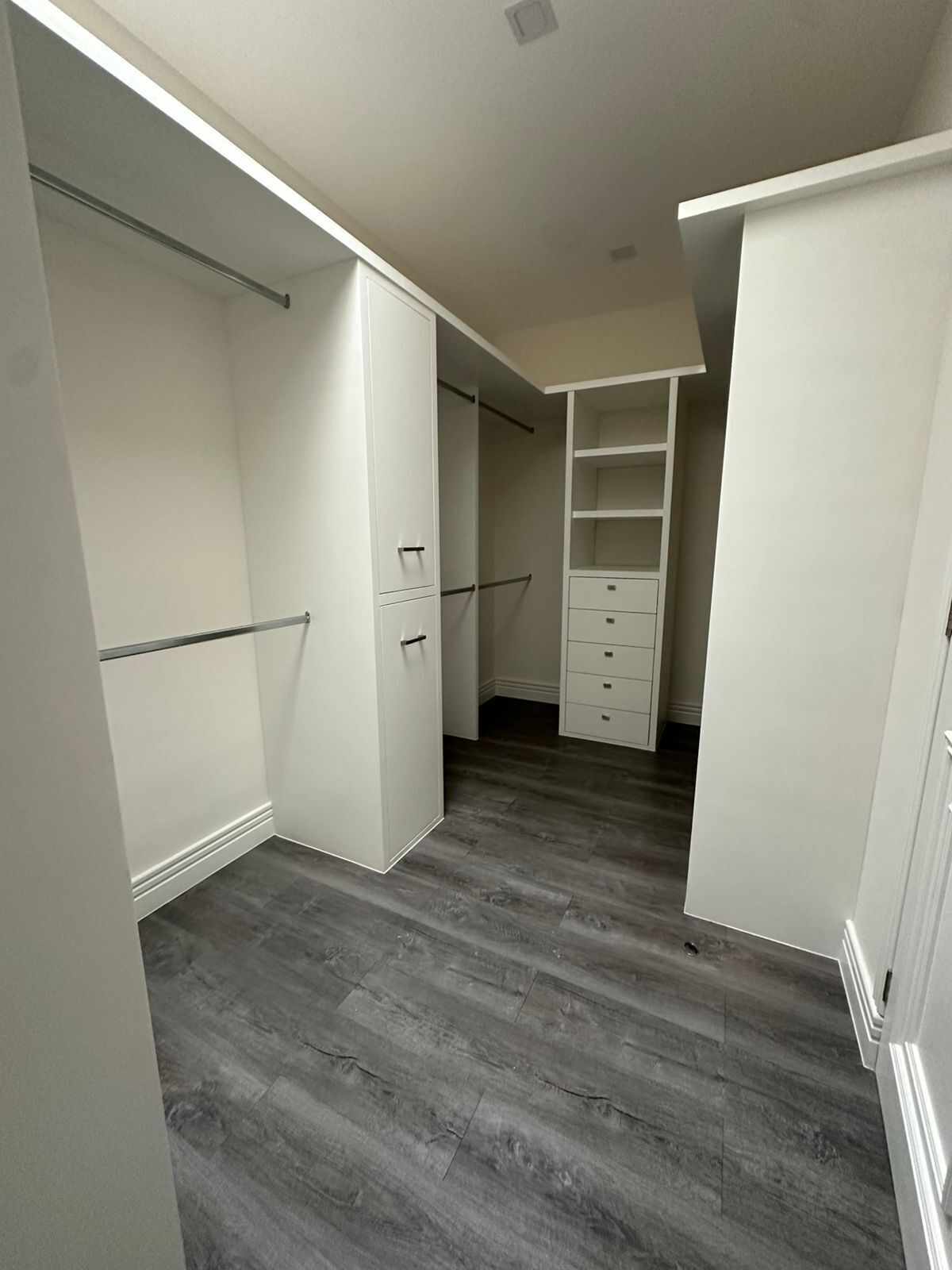 15 de 20: vestidor recámara principal