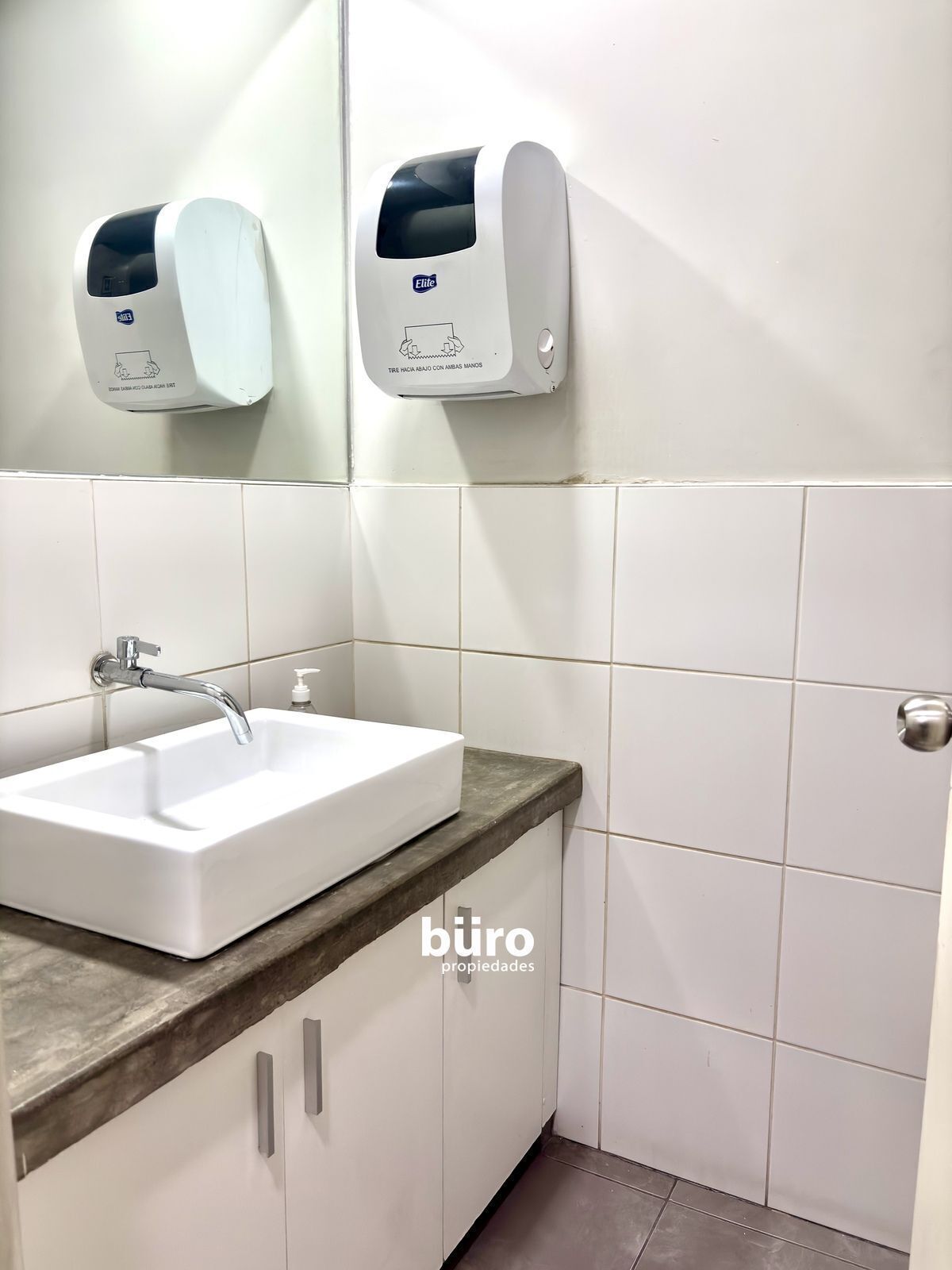 19 de 23: Baño 3