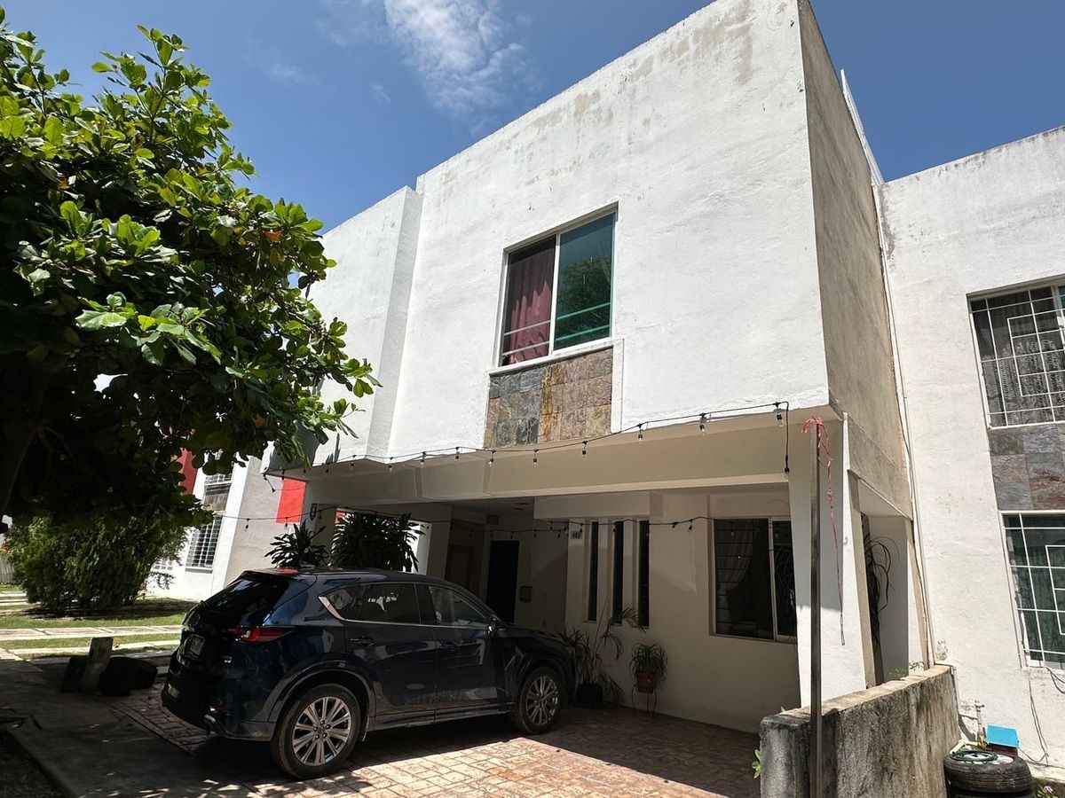 1 of 29: Fachada exterior