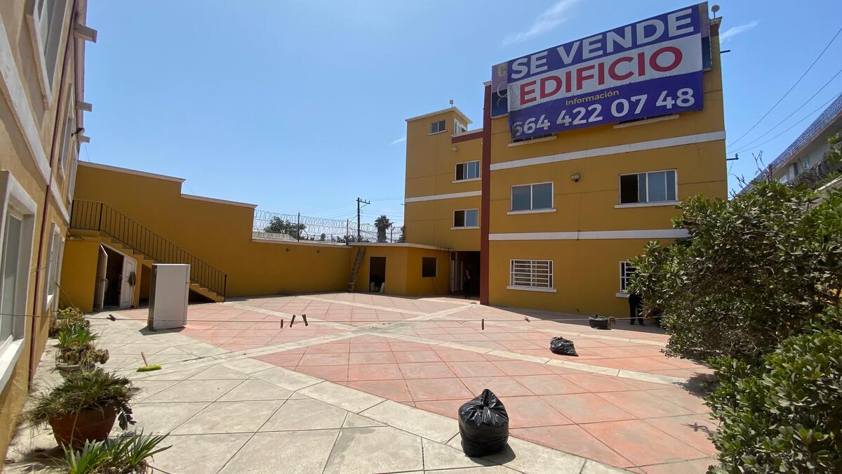 2 de 32