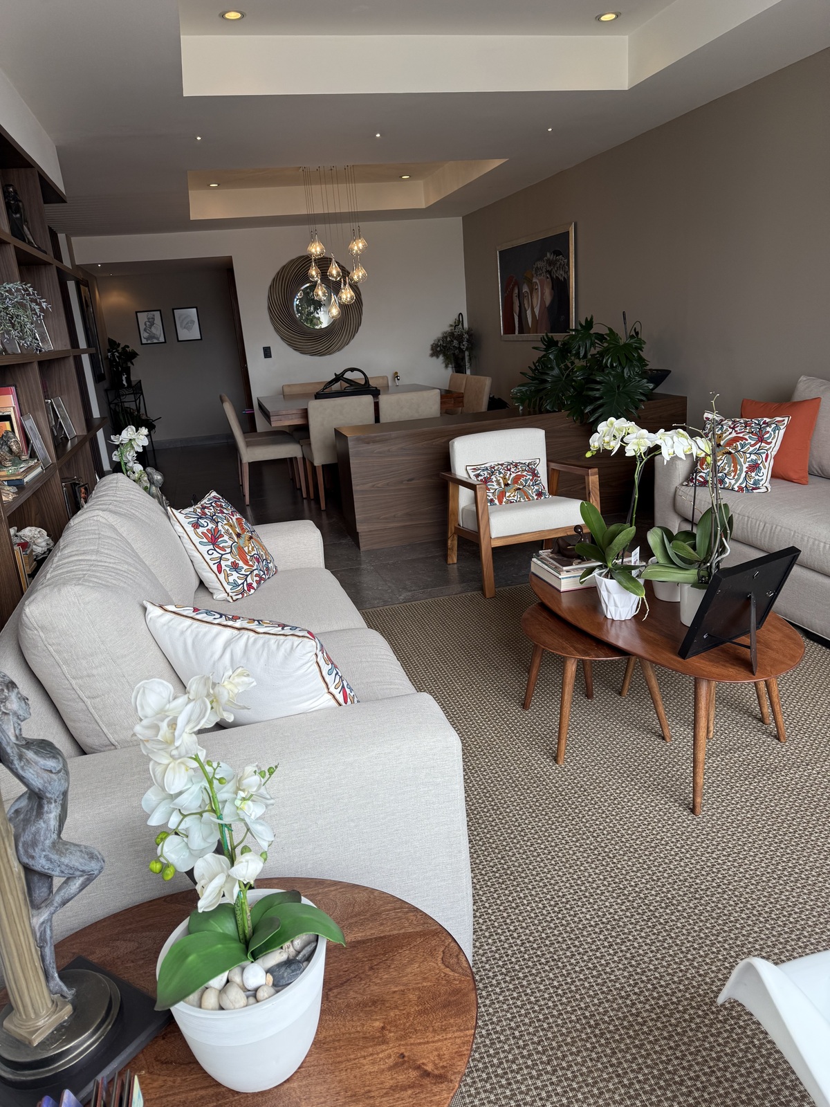 4 de 45: Sala