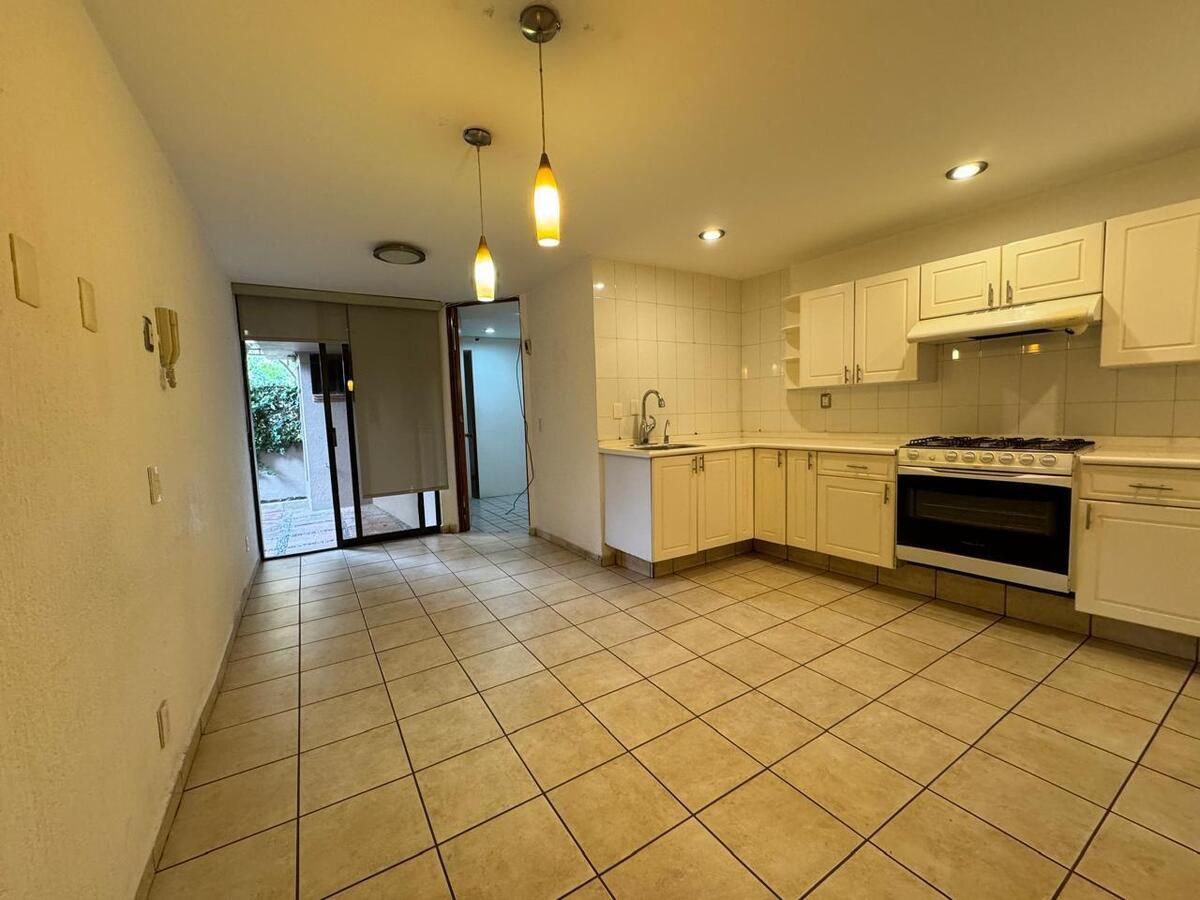 cocina y antecomedor