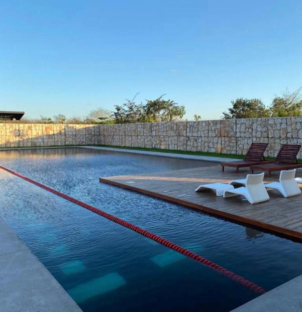 TERRENO EN VENTA, PRIVADA CON AMENIDADES DE LUJO PARA ENTREGA INMEDIATA | CHOLUL - foto 2