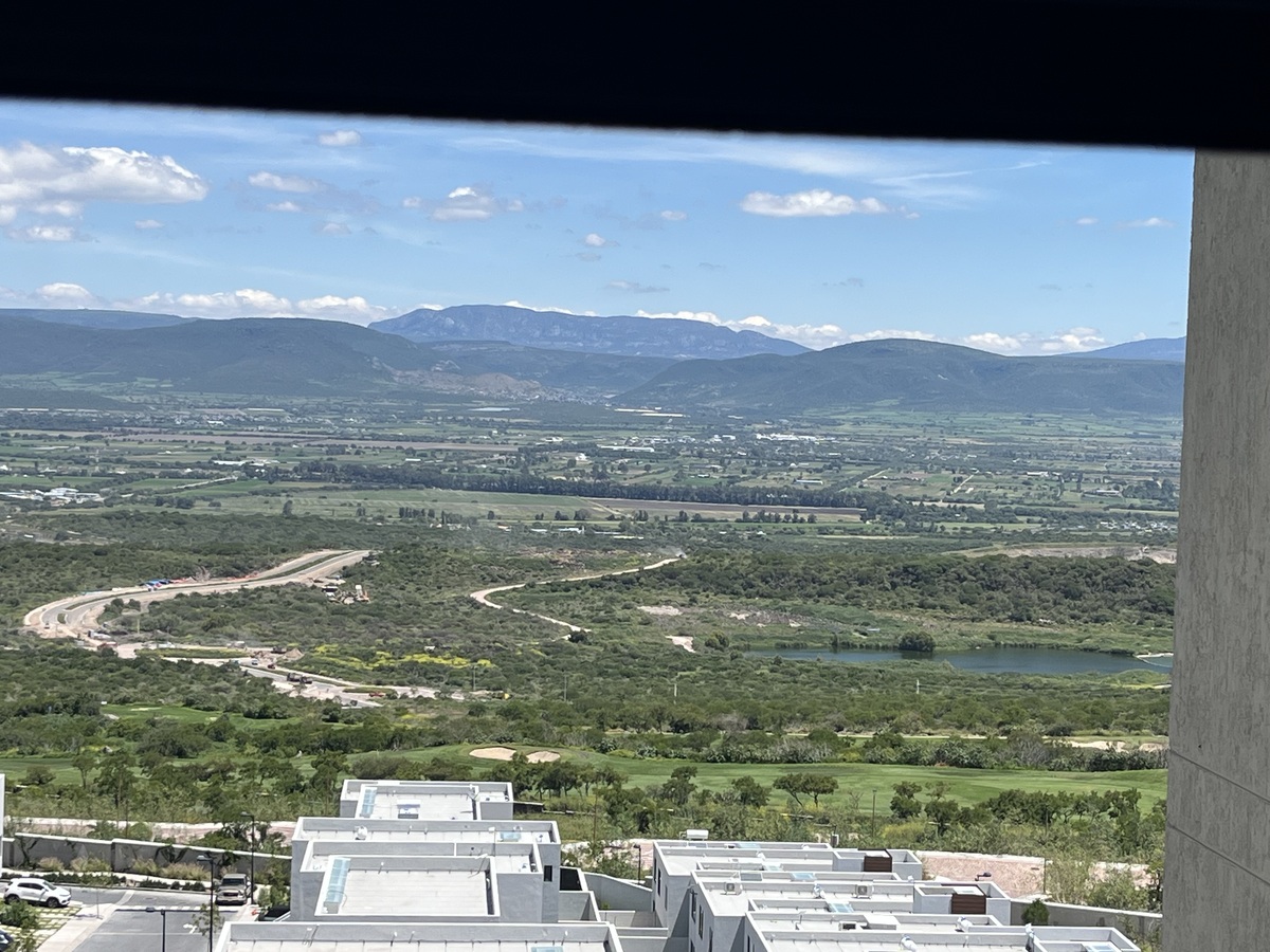 3 de 24