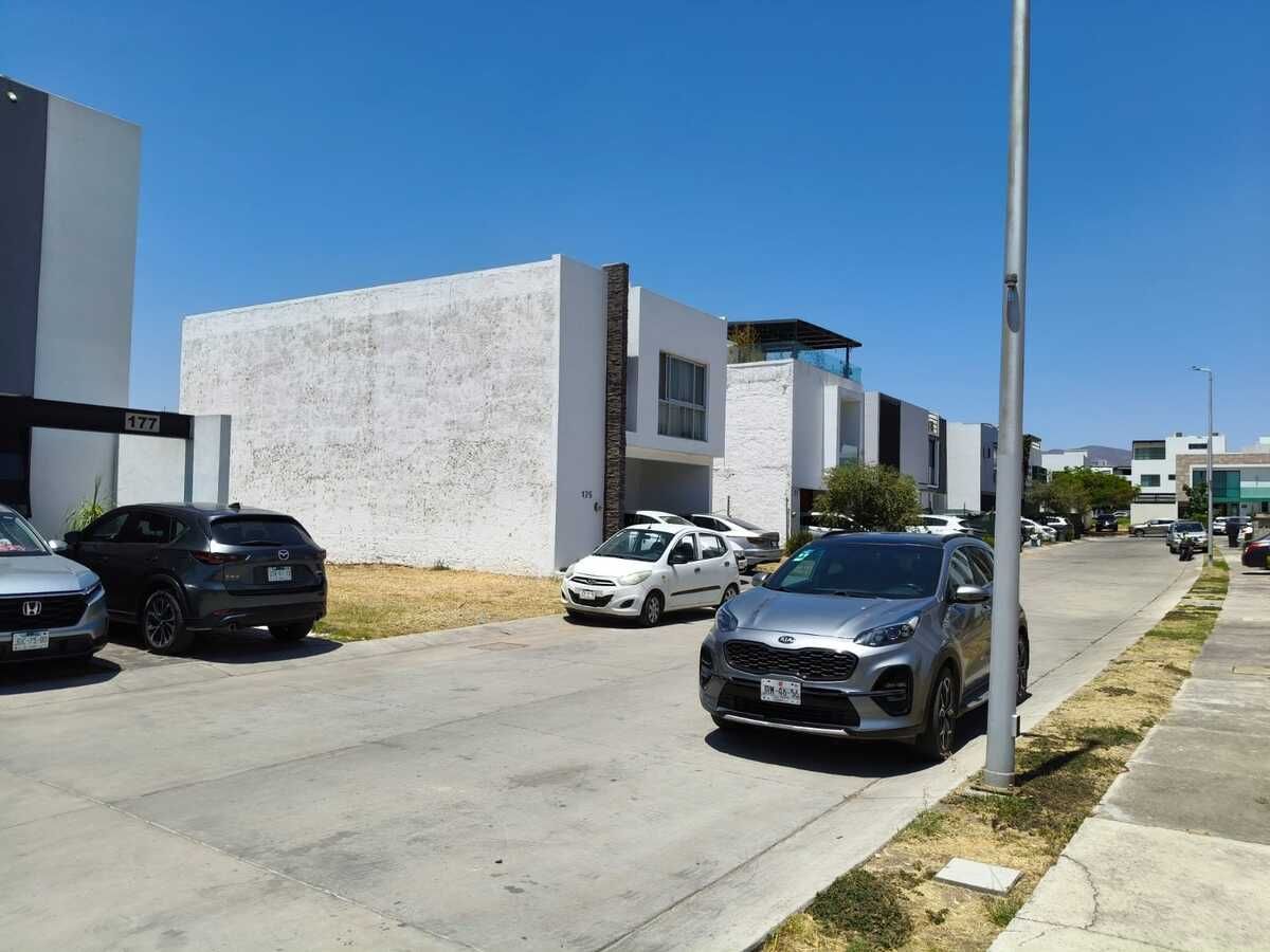 3 de 6
