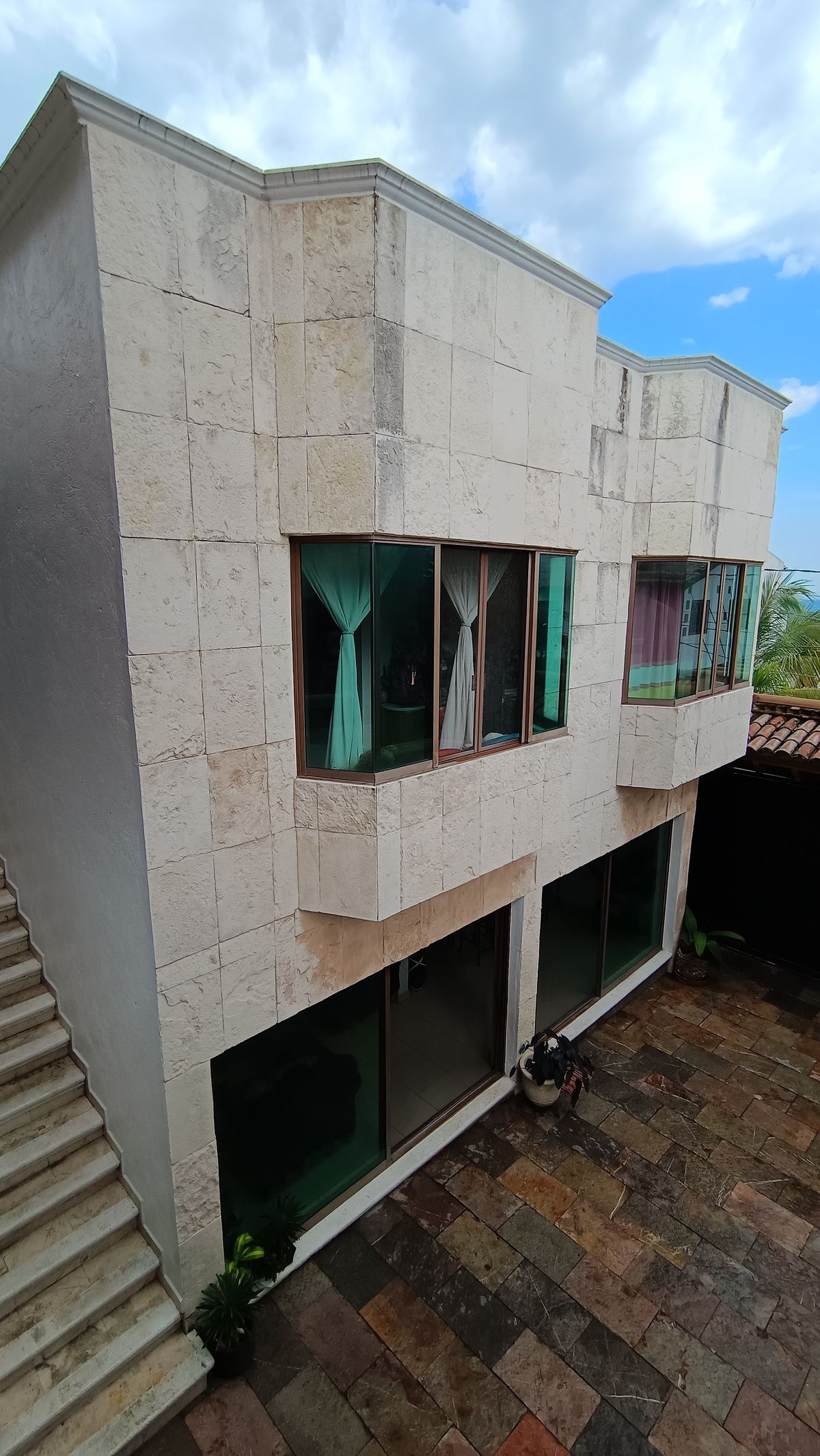2 of 36: Edificio departamento