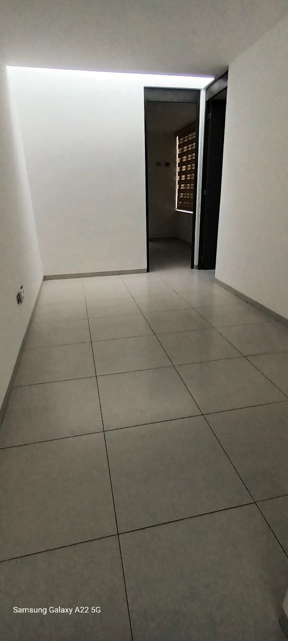 4 de 17