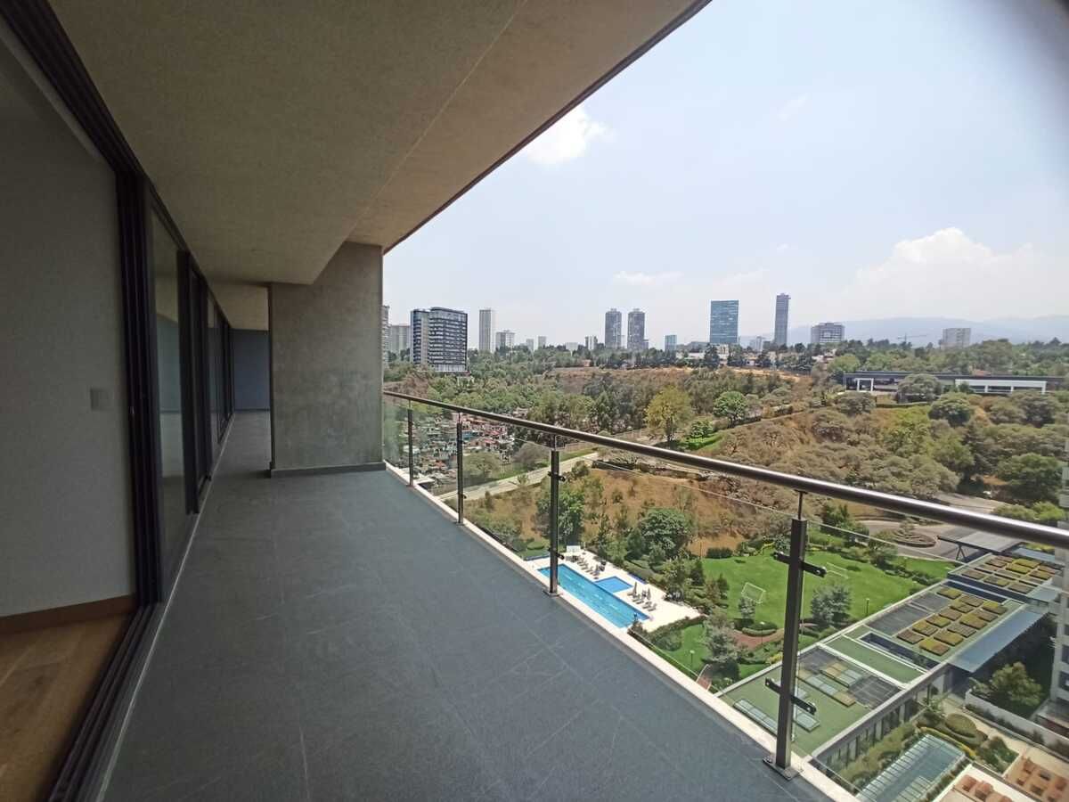 1 de 22: Terraza privada