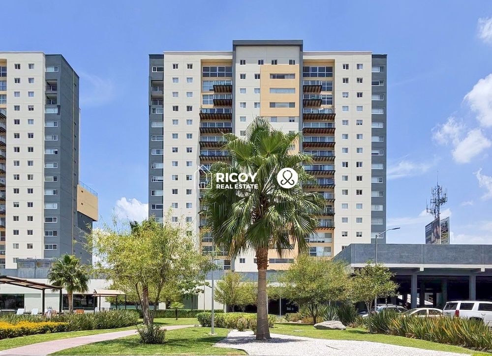 1 de 43: Fachada